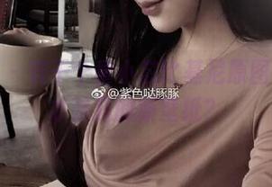 微密圈 – 若干个童小芯比基尼原图，哪个才是我的新壁纸？