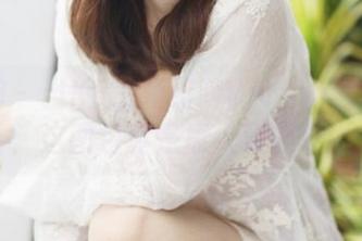 美媛馆 – 当K8傲娇萌萌Vivian遇上红裙：这图包真是撩人到心痒！