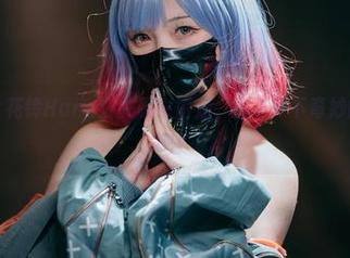 免费合集！花铃Hana在礼服中游走，感受一下奇妙的视觉冲击吧！