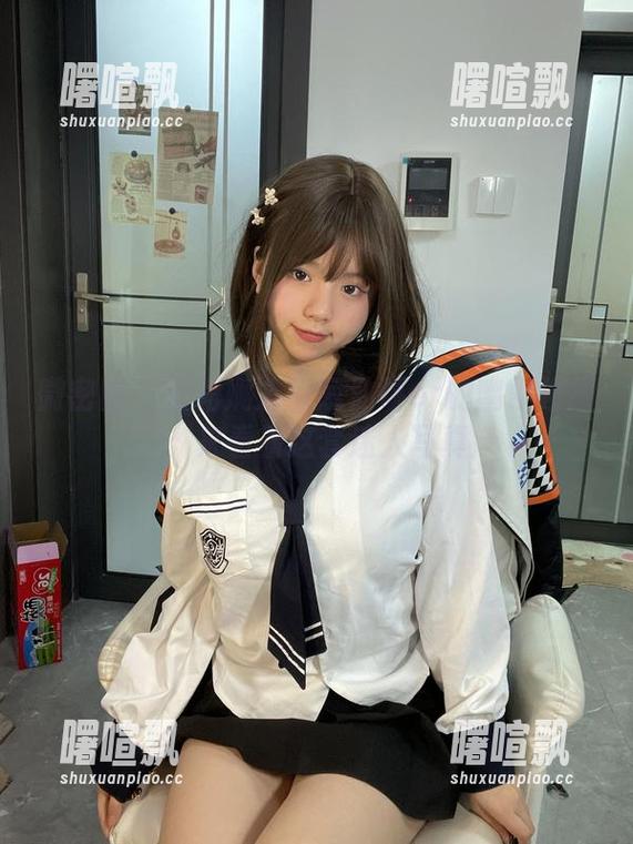 微密圈 - 白裙婀娜与葱油饼er的幽默碰撞：来看看这套迷人写真