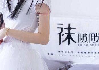 袜啵啵 – 糯米的花絮版校服套图：走出教室，进了镜头！