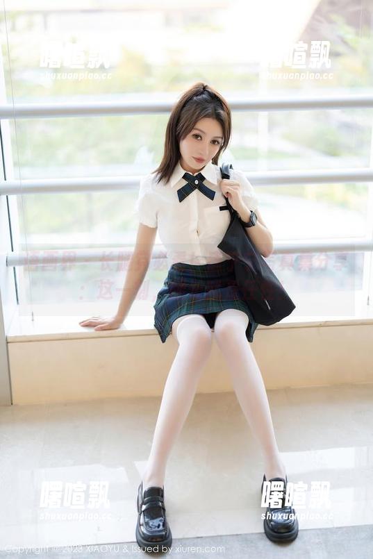 语画界 - 长腿党必看！唐宁宁写真集分享：这一刻，腿长就是任性！