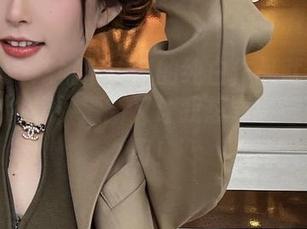 微密圈 – 陈妮妮UNI的纯白作品就像我早上喝的牛奶，清新又让我想要继续再来一口！