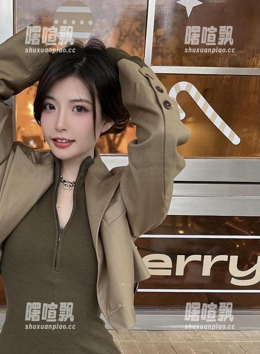 微密圈 - 陈妮妮UNI的纯白作品就像我早上喝的牛奶，清新又让我想要继续再来一口！