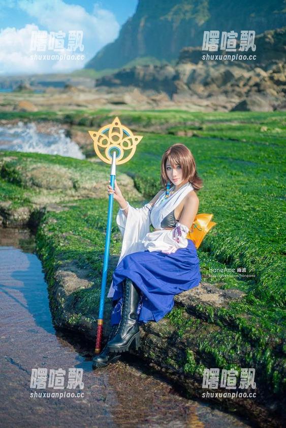 制服也能俘获心！雨波HaneAme的写真作品集让你爱不释手