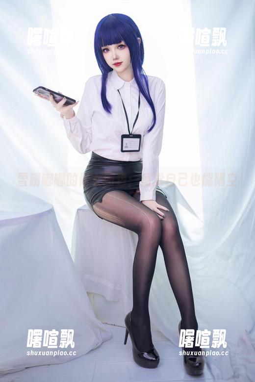 雪晴嘟嘟的修女图包：感觉自己也能隔空祈祷了！