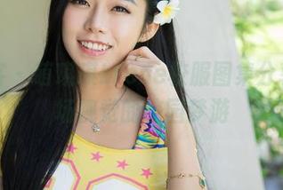 青豆客 – 萌琪琪Lrene校服图集分享，一场视觉的校园梦游