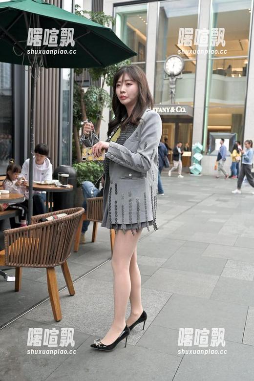 魔镜街拍 - 艾小青全新写真——漫展引发的轰动，你还等什么？